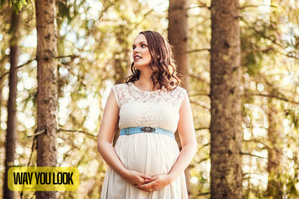 Elevating Your Look: Dressing Up Your Tulle Pregnancy Dress